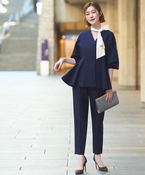 ノーカラードルマンスリーブペプラムパンツスーツ2点セットアップ