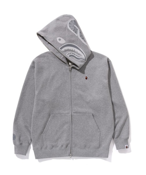 A BATHING APE（アベイシングエイプ）の「ONE POINT APE HEAD SHARK