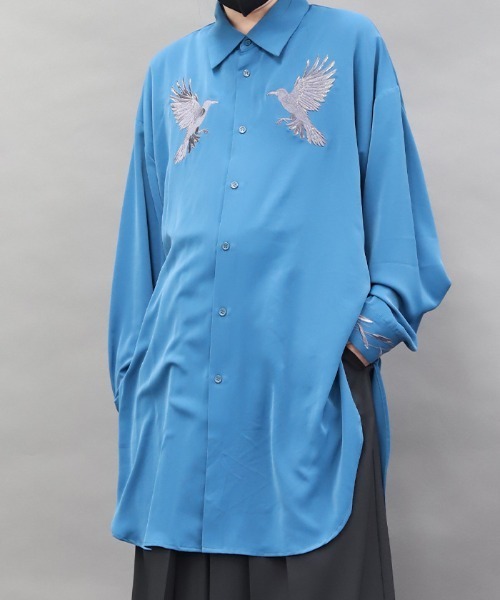 鴉刺繍ロングシャツ（シャツ/ブラウス）｜REZEN（リゼン）の