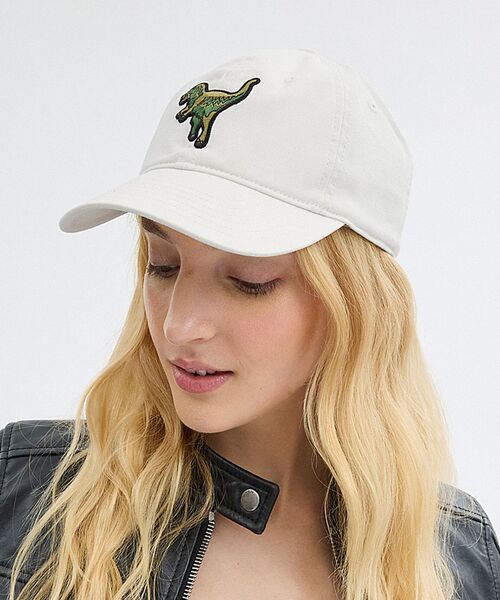 COACH（コーチ）の「レキシー パッチ ベースボール ハット（キャップ