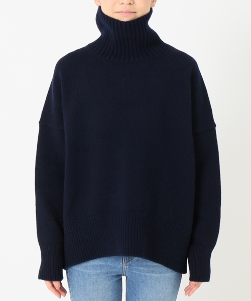 Deuxieme Classe（ドゥーズィエムクラス）の「J CODE タートルネック