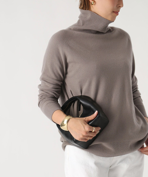 Deuxieme Classe（ドゥーズィエムクラス）の「*CAPRI タートルネック