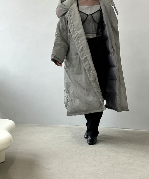chuclla（チュクラ）の「スリットルーズ ロングダウンコート chw22a007