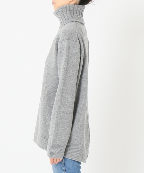 Deuxieme Classe（ドゥーズィエムクラス）の「JADE タートルネック