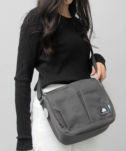 撥水ナイロン 軽量 ダブルポケット ミニショルダーバッグ（ショルダー