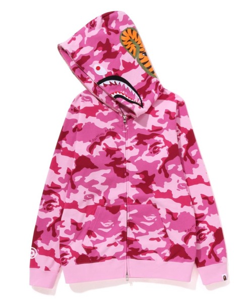 A BATHING APE（アベイシングエイプ）の「WOODLAND CAMO SHARK FULL