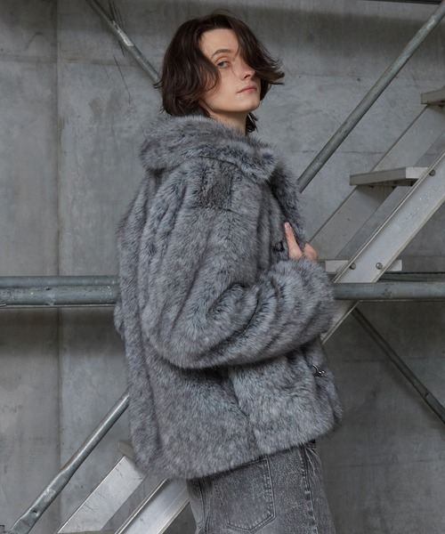 Spielio（シュピーリオ）の「【Spielio】Metal bit faux fur jacket