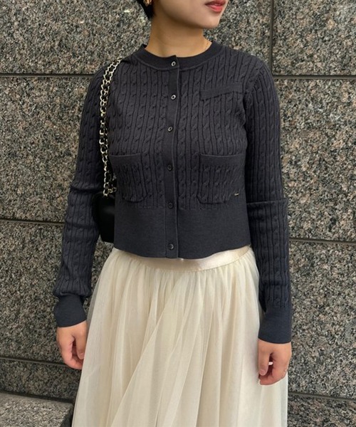 anuans（アニュアンス）の「シアーボリュームチュールスカート