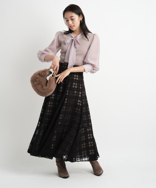 JUSGLITTY（ジャスグリッティー）の「チェック刺繍スカート（スカート