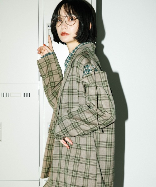 KBF（ケイビーエフ）の「リムーバルスリーブチェックジャケット