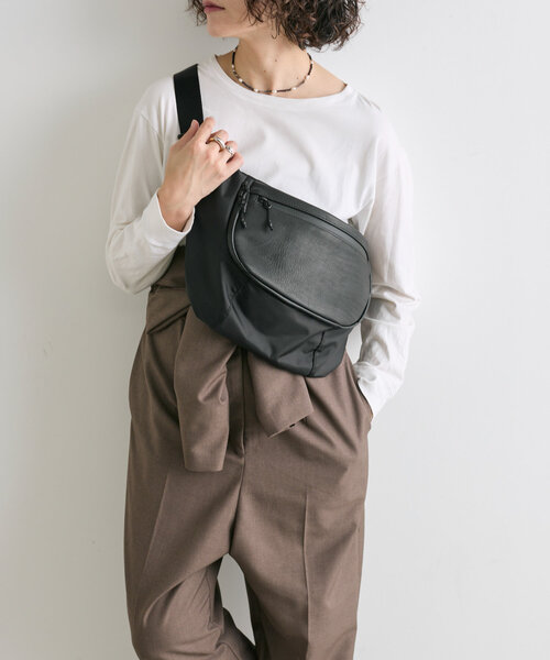 ear PAPILLONNER（イアパピヨネ）の「《軽量/ユニセックス