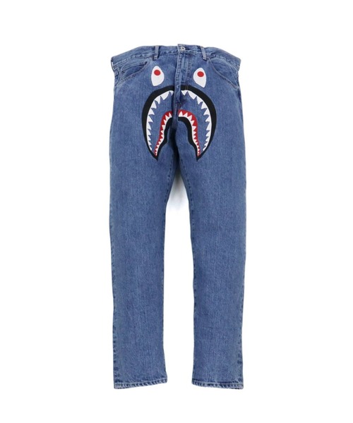 A BATHING APE（アベイシングエイプ）の「SHARK WASHED WIDE FIT DENIM