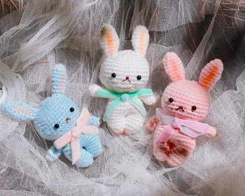 ウサギA 編みぐるみ 癒し系 ソフト おもちゃ/キーホルダー/バッグ