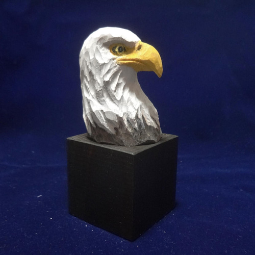 木彫刻 アート『 ハクトウワシ 』 鷲 鳥 動物 芸術 アート 手彫り 松