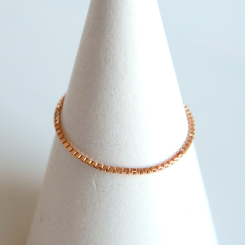 k18リング PG ベネチアンチェーンリング 0.7㎜幅 チェーンリング 気分