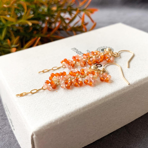 14kgf*小さな天然石たちの金木犀ピアス／イヤリング*天然石 ピアス