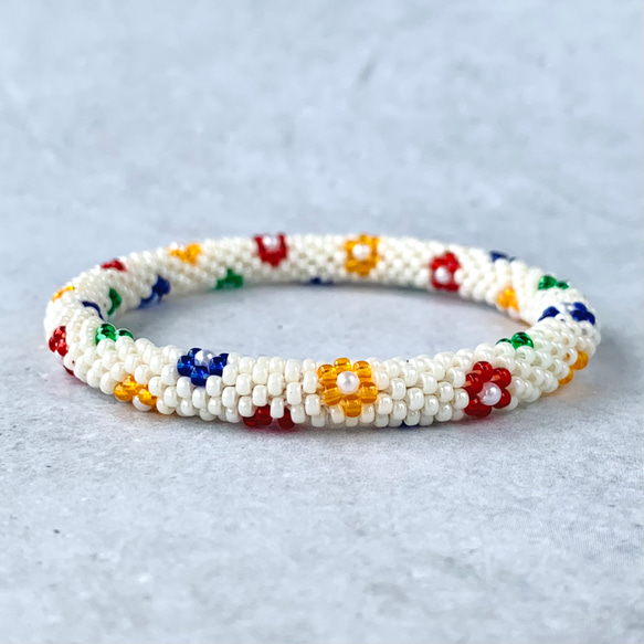 ビーズクロッシェブレスレット[flowers/multi]:カラフル レトロ 夏