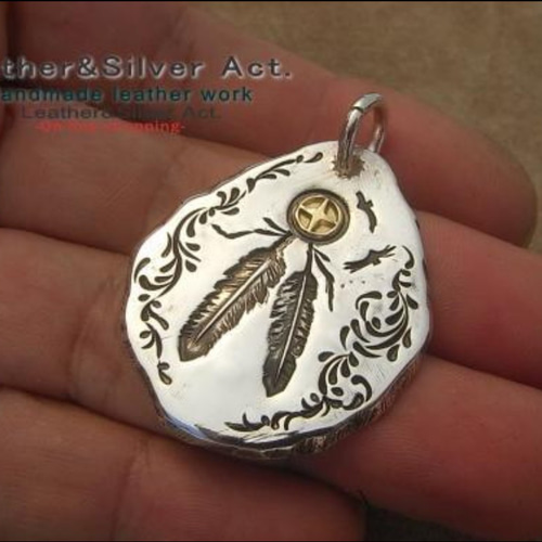 オリジナルフェザー ハンドメイド刻印フェザーペンダントトップ