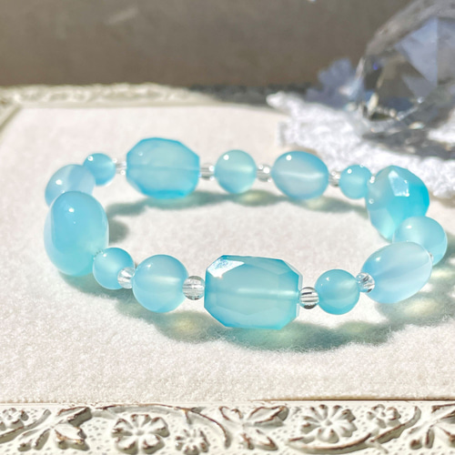 シーブルーカルセドニー+ダンビュライトのブレスレット cld-b-2403-02