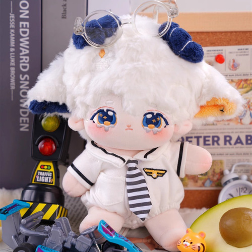 20cmぬいぐるみ 着せ替えぬいぐるみ ひかり 白髪青目 羊少年 角付き 綿