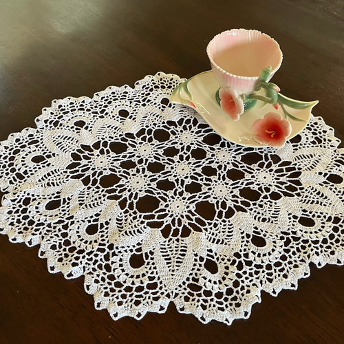 ハンドメイド レース編みドイリーNo.8 その他インテリア雑貨 Kazoo