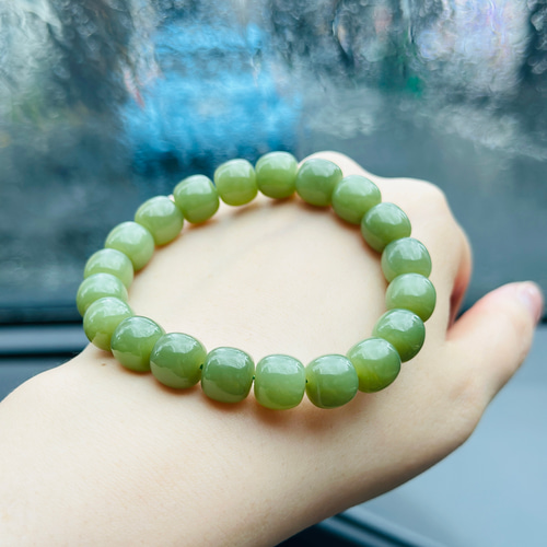 和田玉「天然翡翠(ネフライト) 」湖水緑ブレスレット ブレスレット