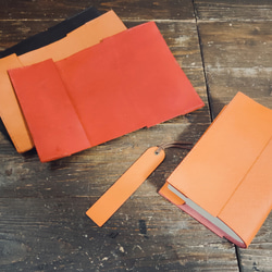 レザー セパレート ブックカバー 文庫本サイズ ブックカバー 西あまね