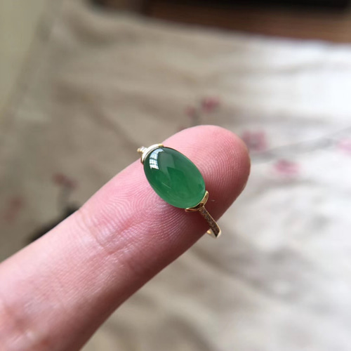 541 受注制作 k18金ゴールド ミャンマー産 氷種 本翡翠 リング