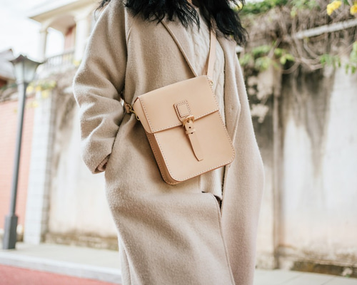 0_1a1df1bf6b79aeb88e946d13f718