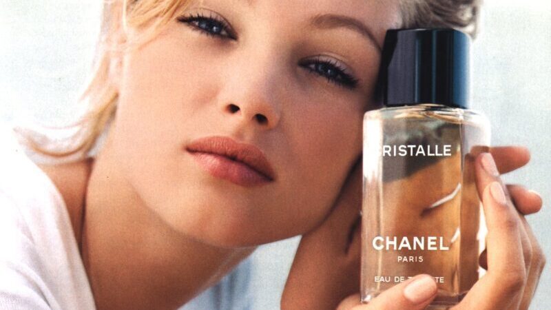 クリスタル オードゥ トワレット｜N°5をつけていないマリリン