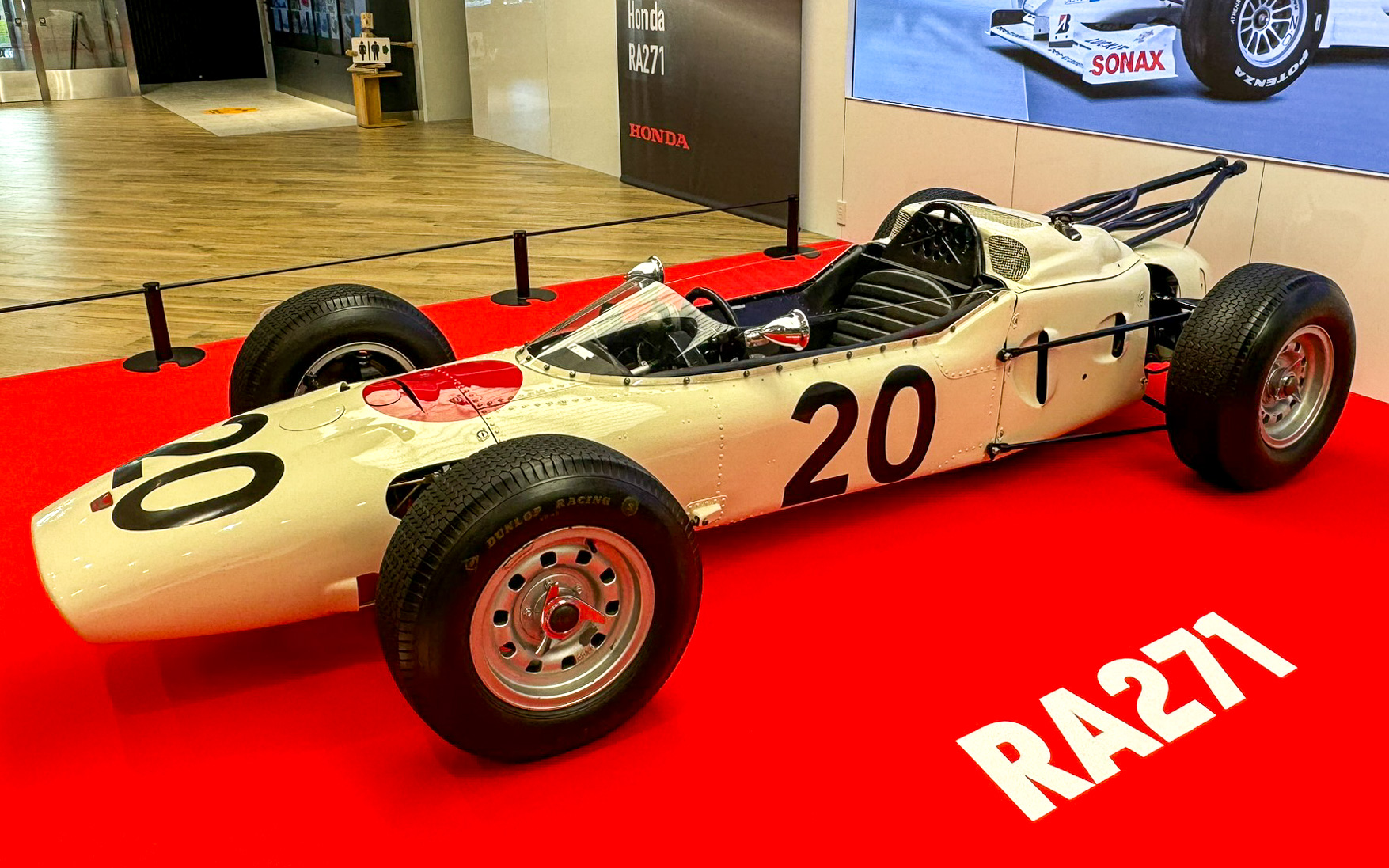 ホンダF1参戦60周年、初参戦マシン「RA271」をホンダウエルカムプラザ