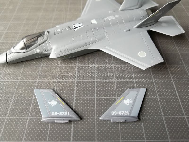 1/144 F-35 ライトニングII 航空自衛隊#2 (2-137) | らんでぃんぐ・ぎあ
