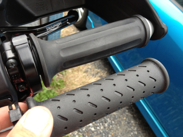 グリップヒーターキット」インプレ - トラ×虎 | KTM 1290 SUPER