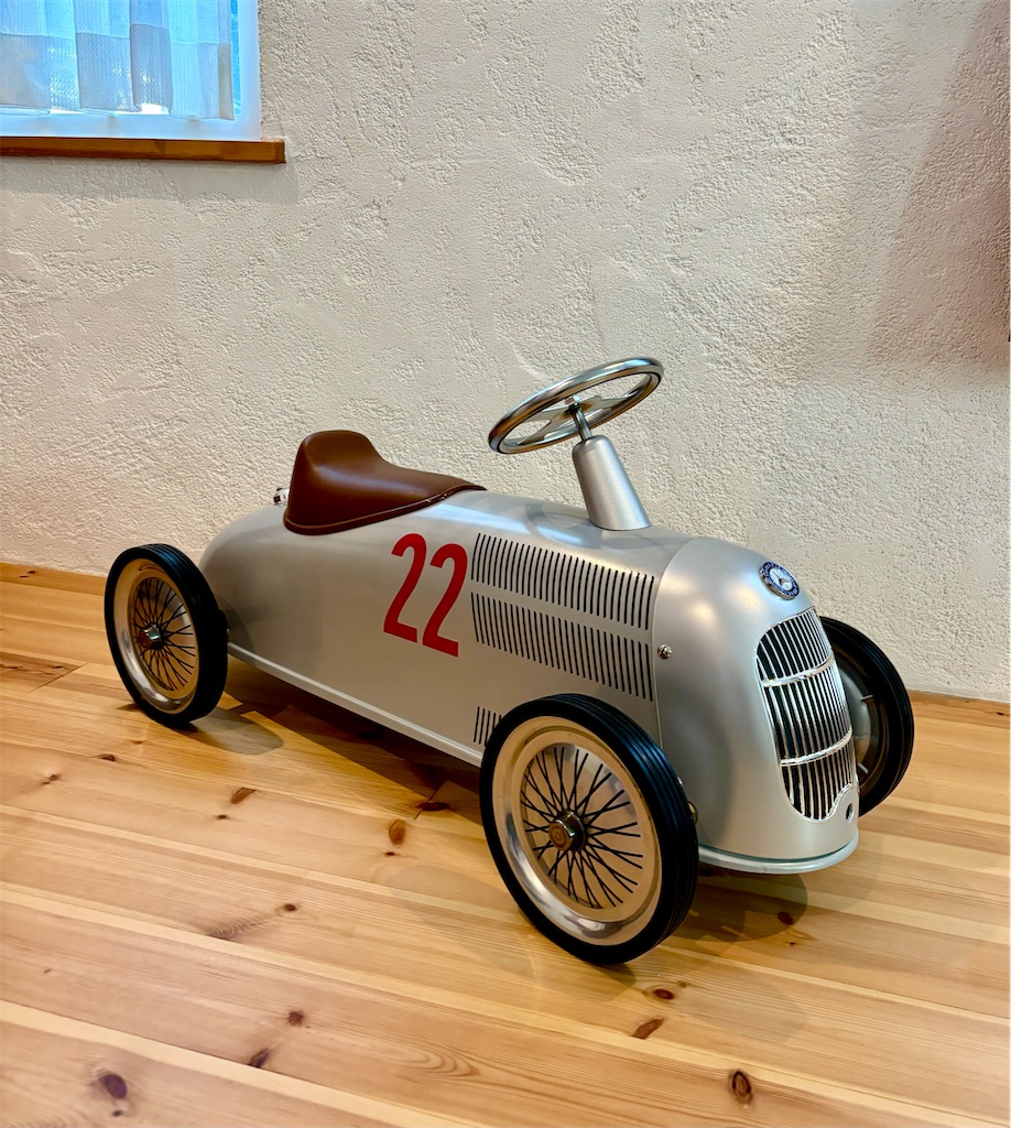 メルセデスミー展示、可愛いシルバーアローに痺れた - のぶろぐ13。