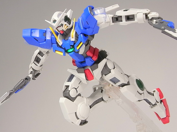 バンダイ 1/100 MG ガンダムエクシア イグニッションモード - YOの玩具箱