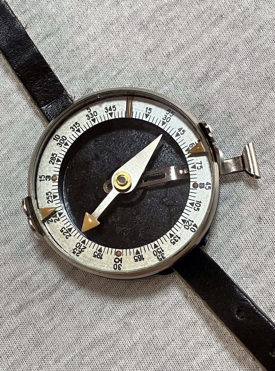 とても重要な装備でした！【旧ソ連軍装備品】陸軍空挺部隊用リスト