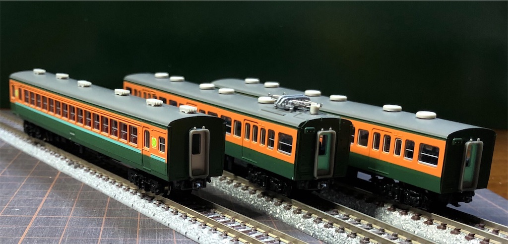 1971年8月の京阪神快速電車 全車非冷房の113系 マイクロエースA-0610