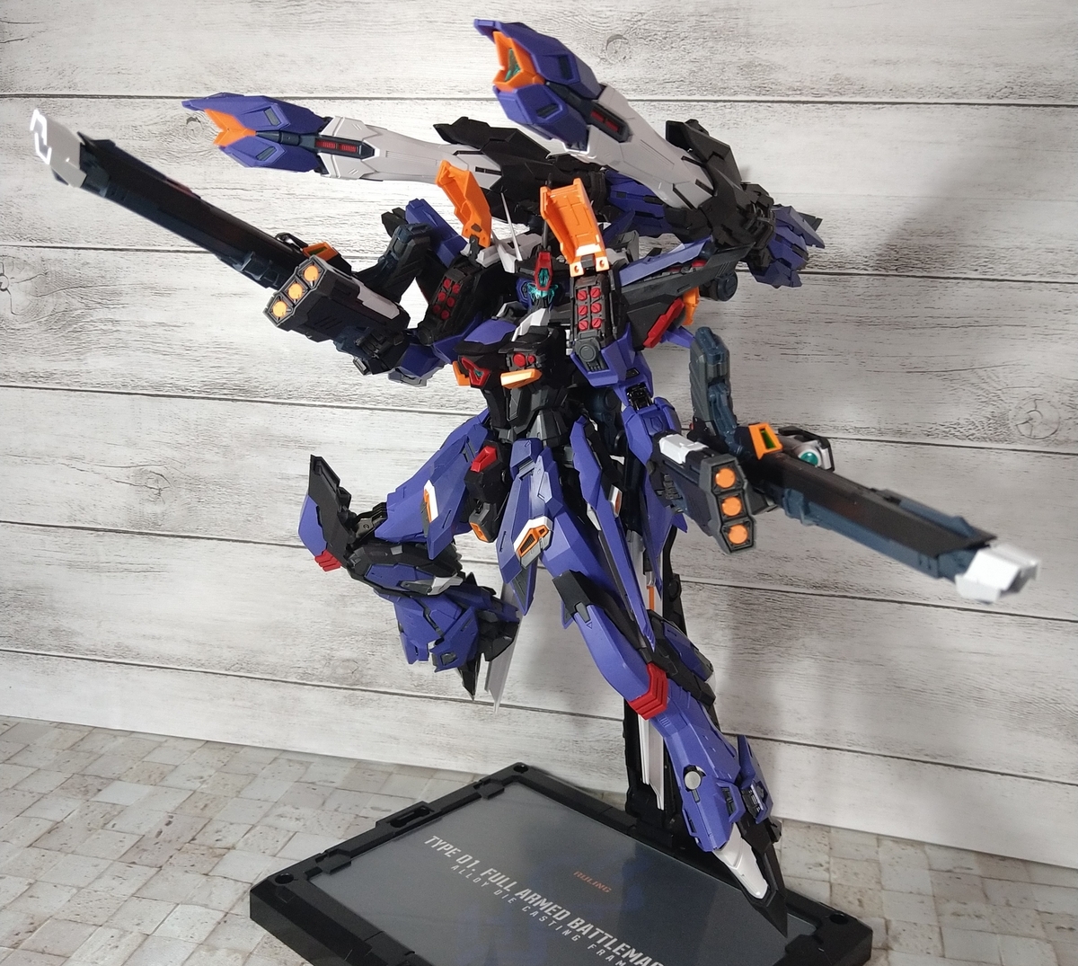 あれはガンダム？いや、中国オリジナルだ！！豪華！合金使用率高し