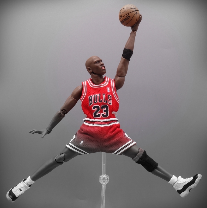MAFEX Michael Jordan Chicago Bulls レビュー - okurejeの日記