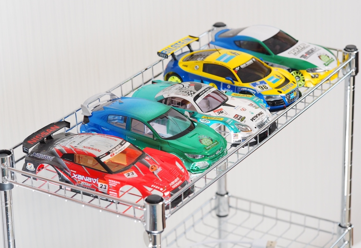 ミニッツのPIT周りを楽チン化したい！ 充電器ステーションを作ってみる