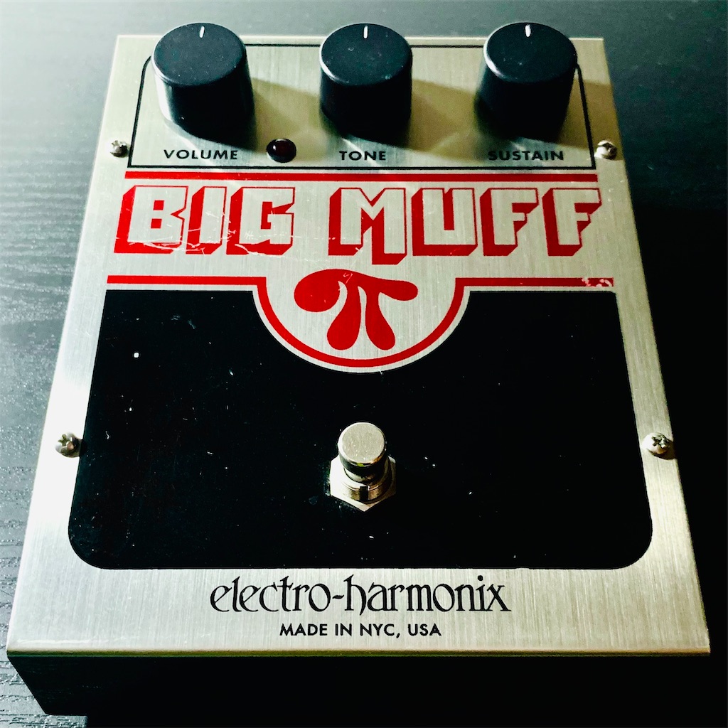 electro-harmonix BIG MUFF - ファズ界の王様！攻撃的なトーンから