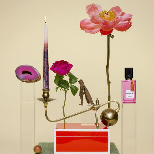 DIANA VREELAND（ダイアナ ヴリーランド）の香水のご紹介｜☆Angelique