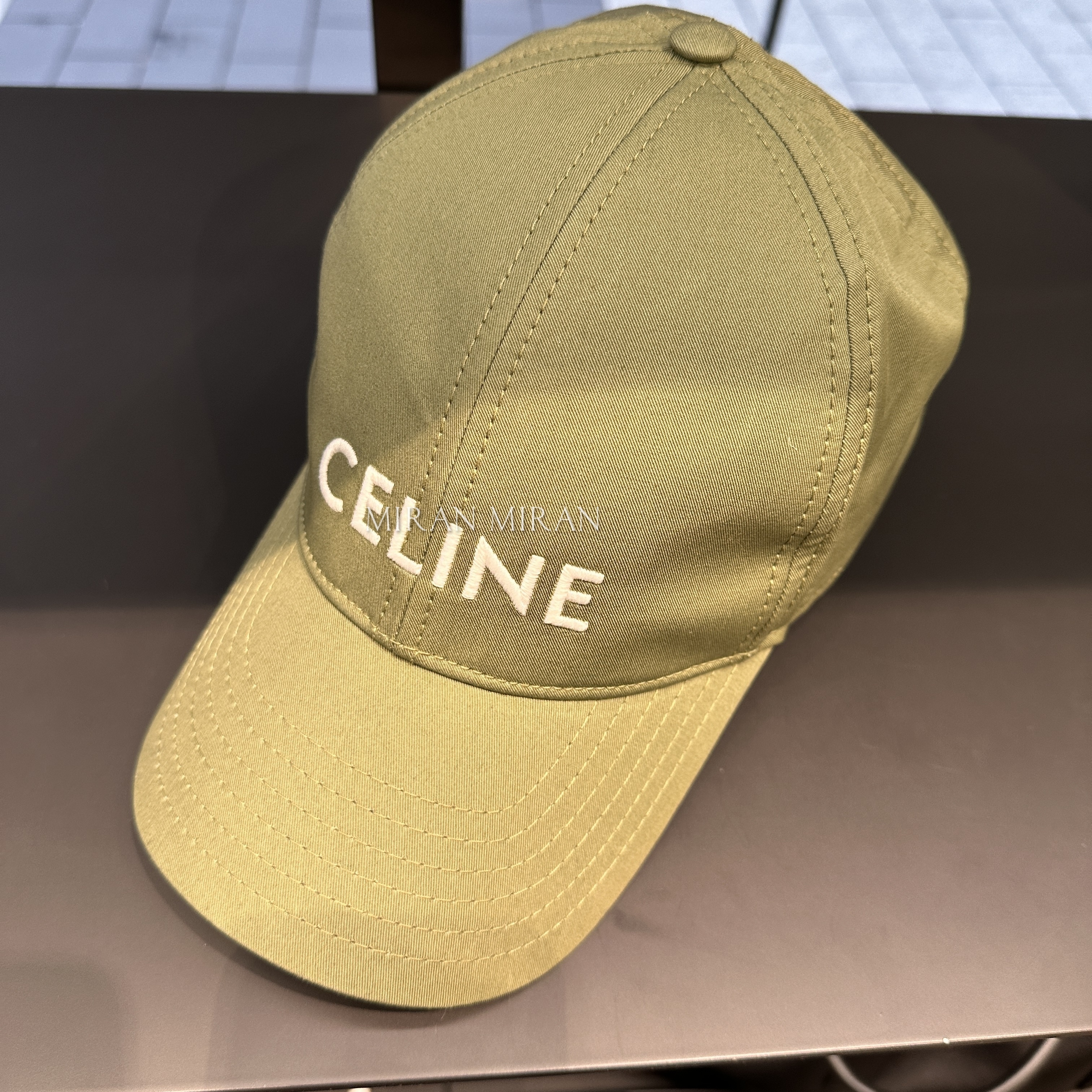 追跡付き発送【CELINE】ベースボールキャップ / コットンドリル