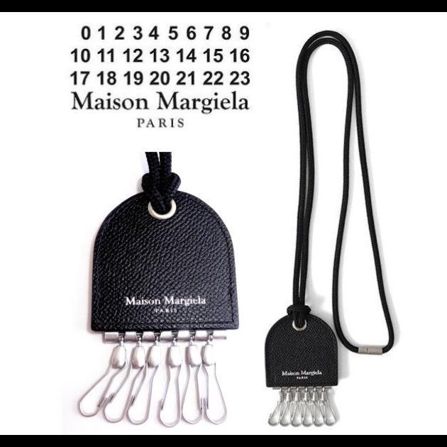 即発 ○ Maison Margiela ネックレス 黒 革 キーリング 鍵 (Maison