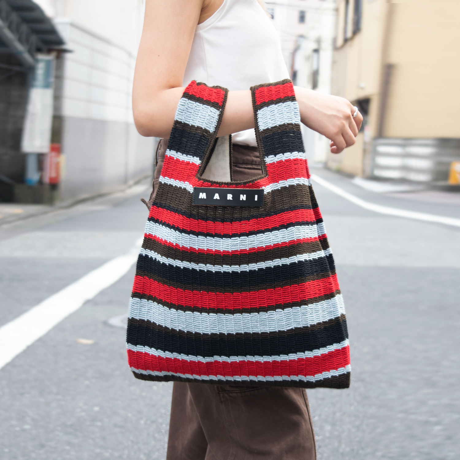 MARNI マルニ MARKET FISH トートバッグ A4可【送料0/国内即発