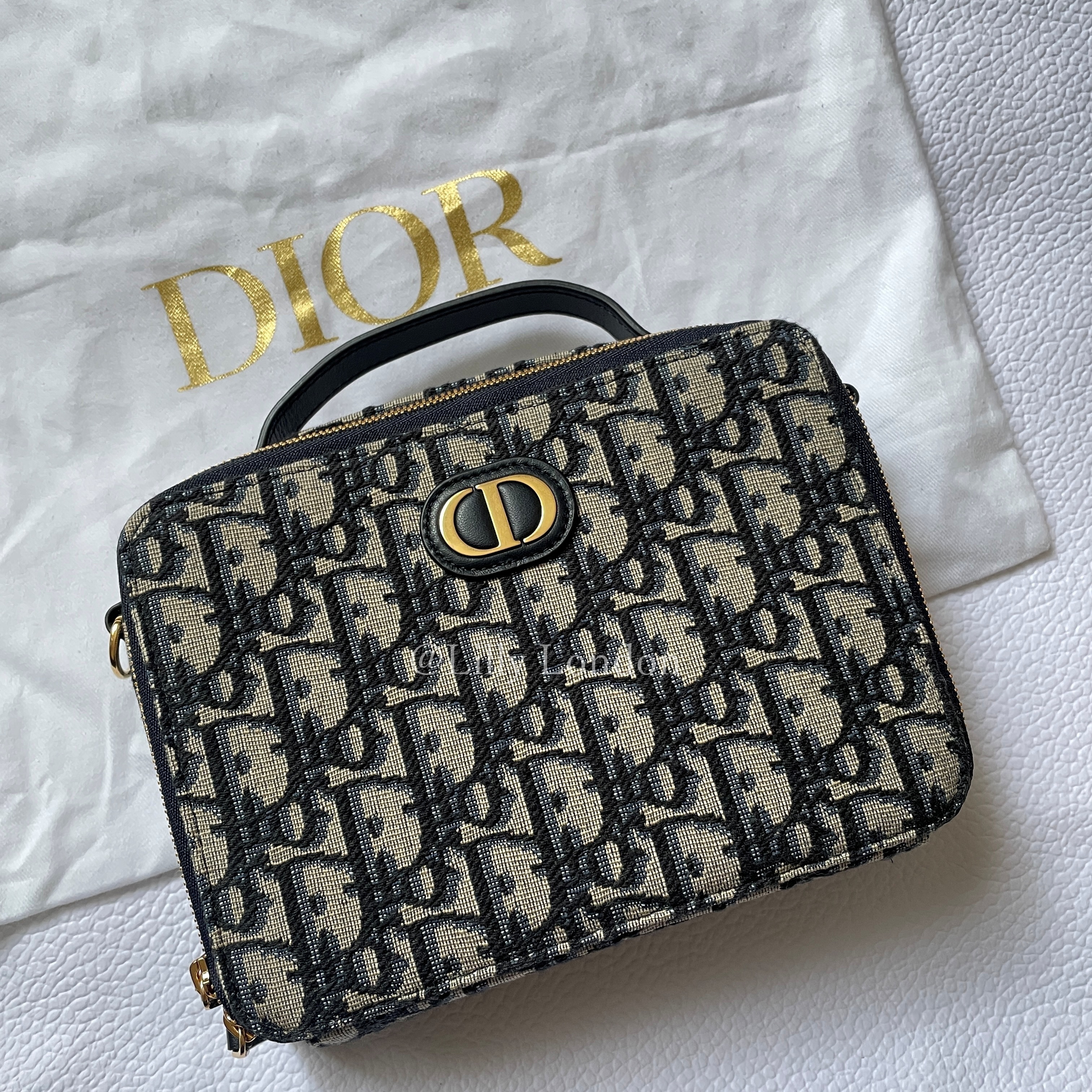 Dior ディオール オブリーク 30 Montaigne ボックスバッグ (Dior