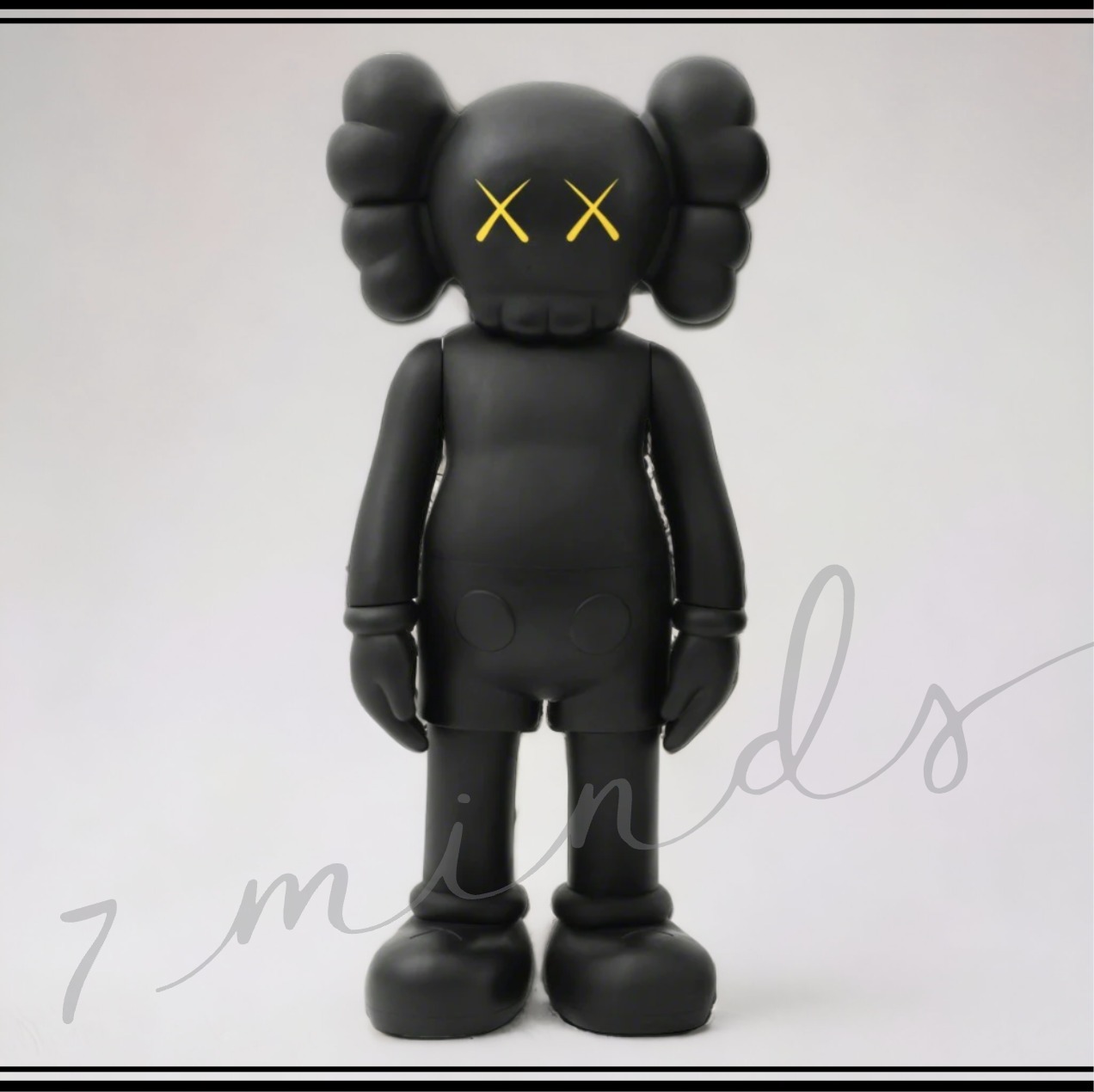 KAWS (カウズ) ビニールフィギュア (KAWS/キャラクターグッズ