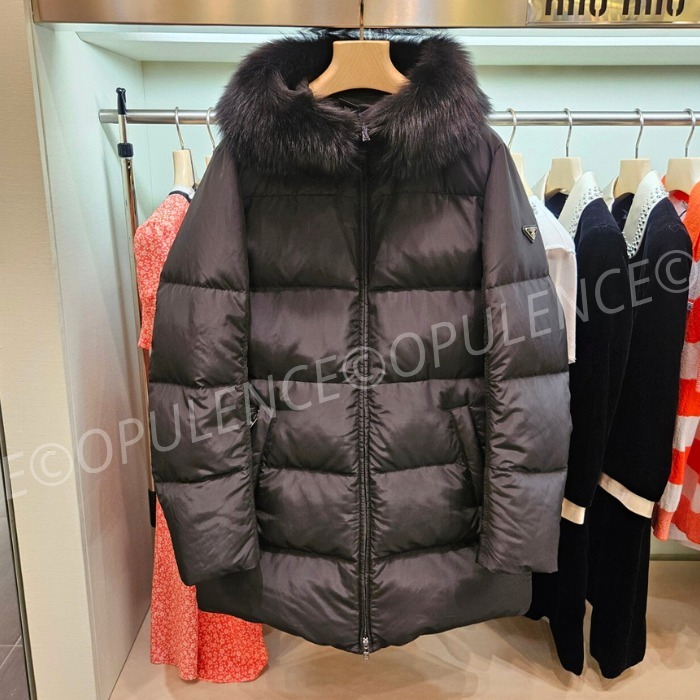 PRADA プラダ 三角ロゴ ファー ロング フード ダウン 29E117 (PRADA