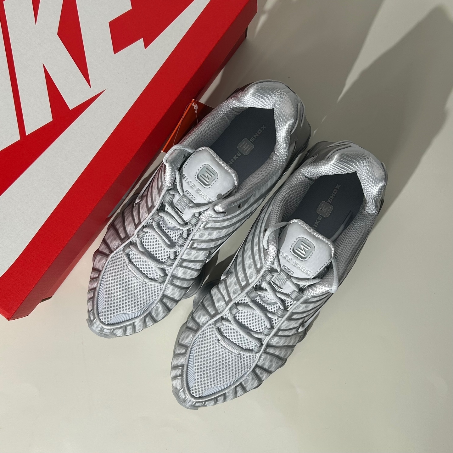 NIKE【送料込】NIKE W SHOX TL AR3566-003 (Nike/スニーカー) AR3566