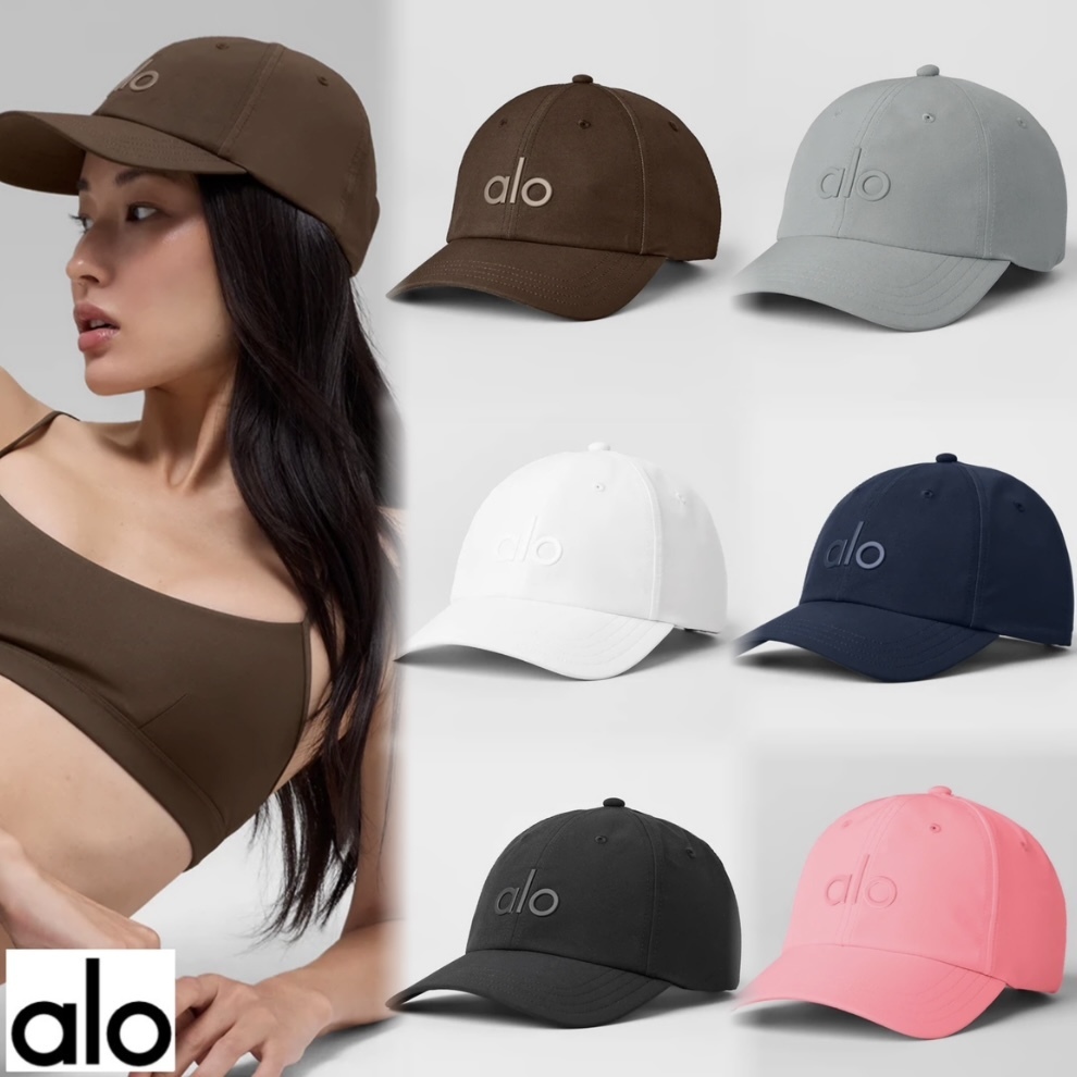 スタイリッシュ〈Alo Yoga 〉Performance Off-Duty Cap キャップ (ALO